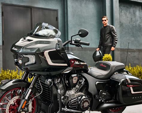 2024 Indian Challenger Elite | Indian® Motorcycle - IN
