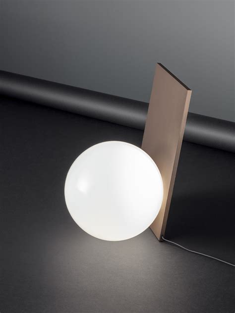 10 Living Room Lamps That Deserve The Spotlight In Your Home ...