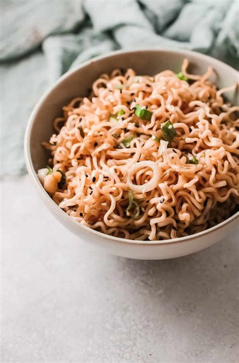 Ramen Noodles Stir Fry - Budget Delicious