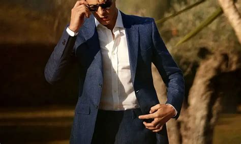 Dress Casually Formal 的图像结果