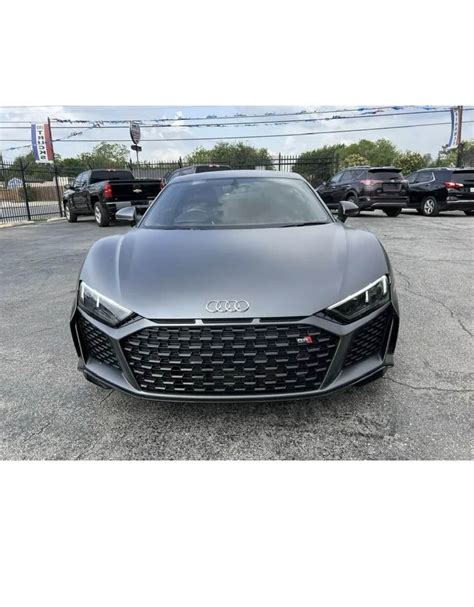 Discover the Thrill of the 2021 Audi R8
