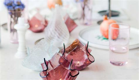How to recreate the magic of alfresco dining in your apartment balcony ...