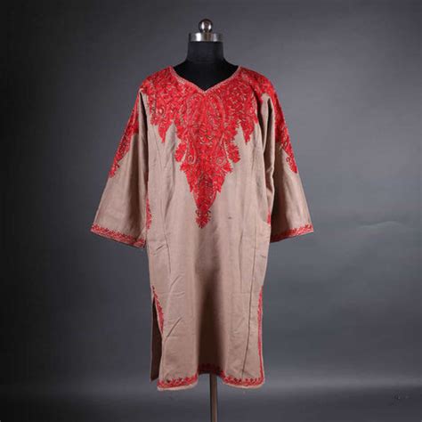 Kashmiri Phiran – Treasures of Kashmir