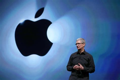 How Apple became the world's most valuable company - Vox