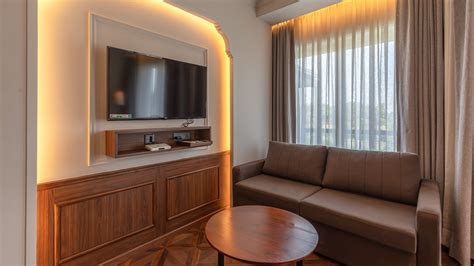 Explore Best New Year Packages 2025 Near Delhi | Book Now @8130781111