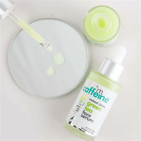 Buy MCAFFEINE DETOX HYDRATING GREEN TEA FACE SERUM (40 ML) Online & Get ...