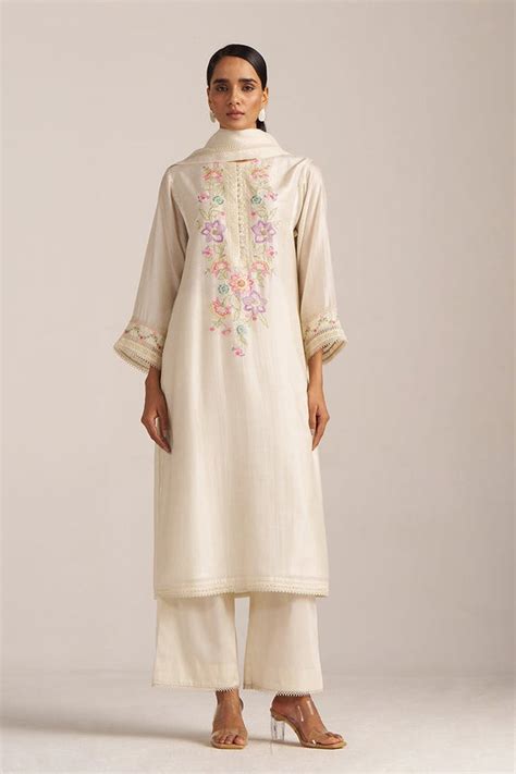 Kurta Set for Women Online | Buy Suit Sets in India