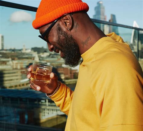 How to Drink Whisky on Ice - The Glenlivet