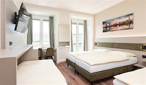 HOTEL MR. PICKWICK (Lucerne) - Hotel Reviews, Photos, Rate Comparison ...