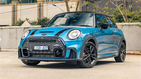 Mini Coopers 2022