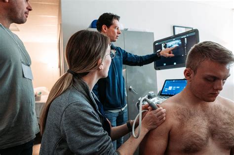 A Comprehensive Guide to Musculoskeletal Ultrasound Imaging