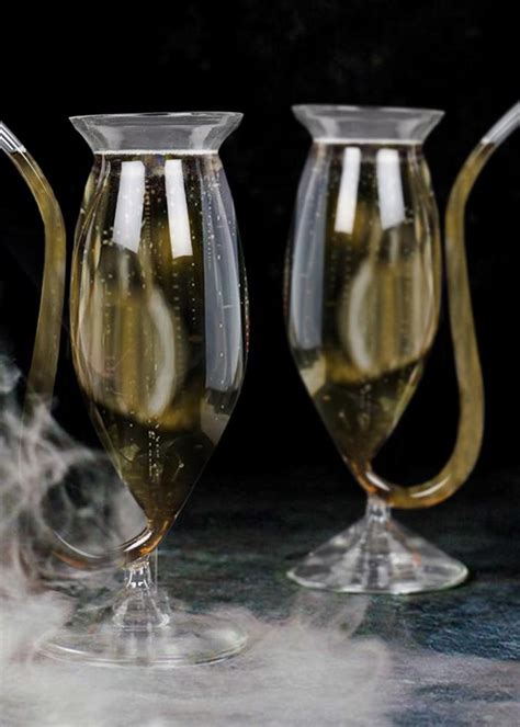 Get Pack of 2 Straw Tail Cocktail Glass at ₹ 1699 | LBB Shop
