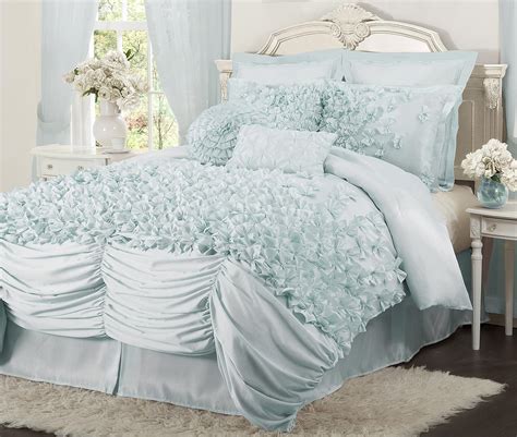 Light Blue Comforter Sets