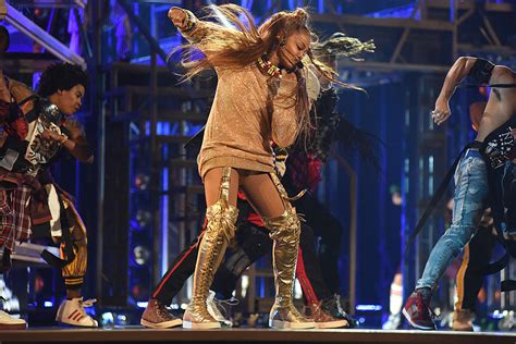 Janet Jackson Kicks Off 2018 'State of the World' Tour