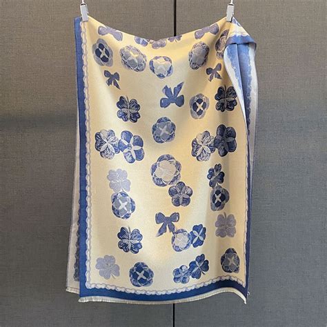 Indigo Petals Shawl – Vintage Velvet