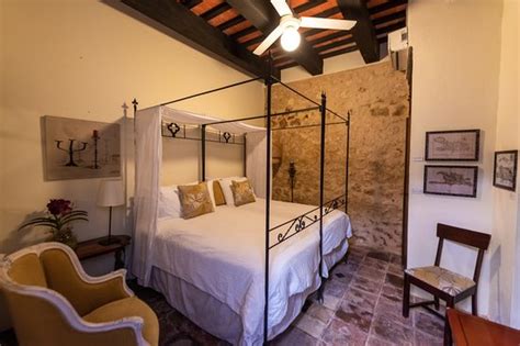 EL BEATERIO (Santo Domingo) - Hotel Reviews, Photos, Rate Comparison ...