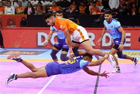Pro Kabaddi League Season 10: Puneri Paltan Decimate Table Toppers ...