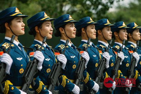 [中华人民共和国成立70周年] 阅兵分列式 | 2019年大阅兵 | CCTV