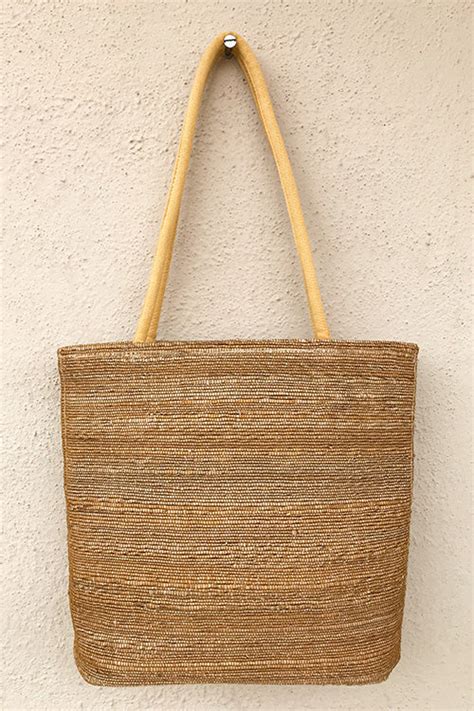 Gramya Handcrafted Banana Fibre U bag – Okhaistore