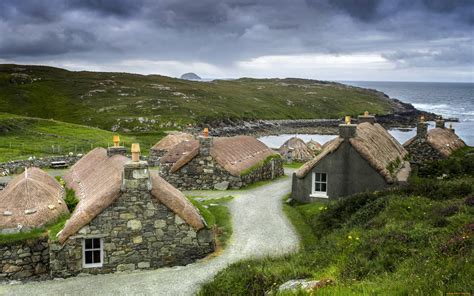 Обои Blackhouse Village,Isle of Lewis,Scotland Города - Здания, дома ...