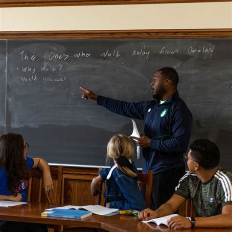 Classical Language 的图像结果