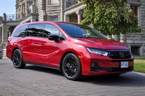 Best 2026 Honda Odyssey Lease Deal Goes Live This November - Autoblog