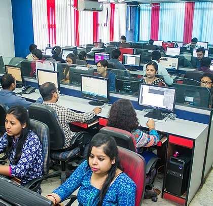 Webguru Infosystems Office Photos | Glassdoor