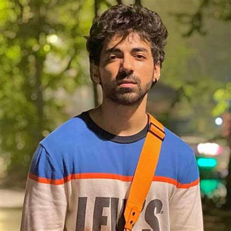 Asawari Joshi Movie Star Age, Family, Husband, Biography, Movies