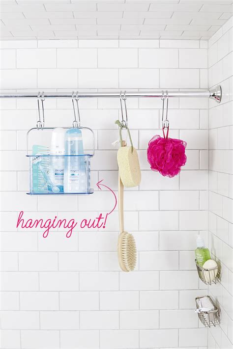 small bathroom storage for towels