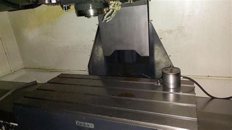 Vertical machining center DOOSAN DMN500CNC Siemens Sinumerik 828D in ...