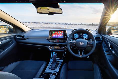 2025 Hyundai i30 Hatch review - Mystahn.com