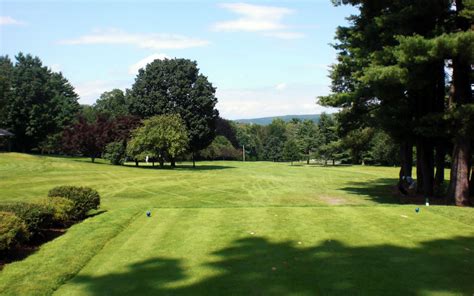 Eighth Hole - Amherst Golf Club