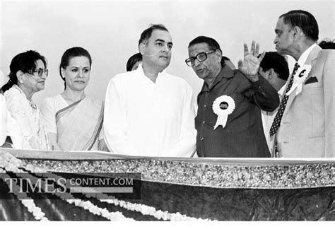 Dussehra festival News Photo A picture of Rajiv Gandhi ...