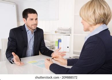 Interview Table 的图像结果