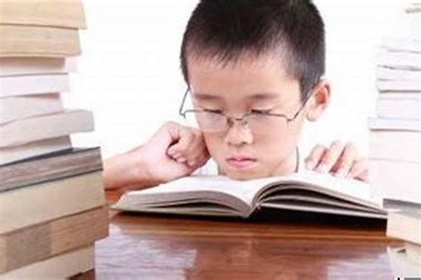 “香港高考”成绩发布，香港学生争报内地名校 - 教育资讯 - 新湖南
