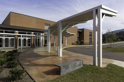 Cave Spring Middle School | MB Contractors