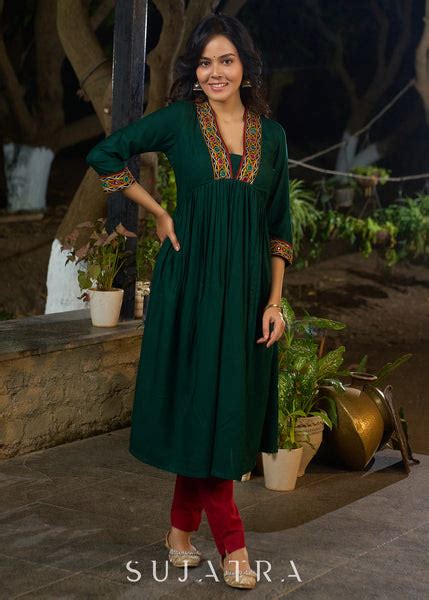 Buy Latest Designer Kurtis Online for Woman | Handloom, Cotton, Silk ...