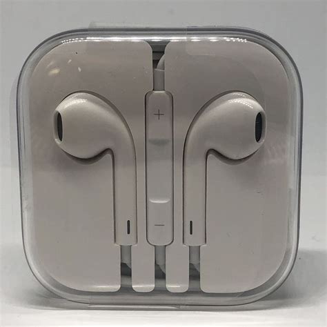 Kuvatulokset haulle how to increase volume on apple earpods
