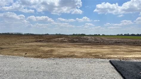 Lilly breaks ground on new medicine foundry in Lebanon | wthr.com