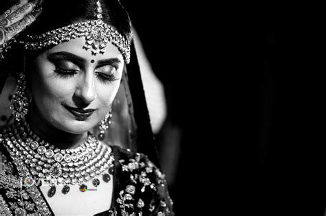 Shivali & Shrey: Hotel 5 Flowers Kota Rajasthan Wedding – India's ...
