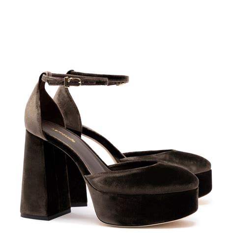 Ari Pump In Expresso Velvet | Over The Moon