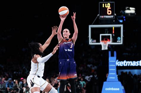 Diana Taurasi The White Mambas Legendary Basketball Bio Stats And Net ...