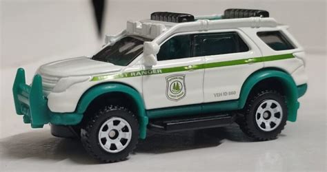 Image result for 2000 Ford Excursion Matchbox