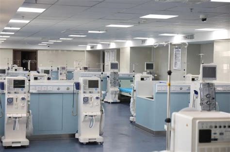 武汉市第一医院-我院汉西院区血液透析中心正式启用
