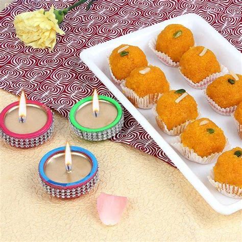 Buy Motichoor laddu With Diya Online at Best Price | Od
