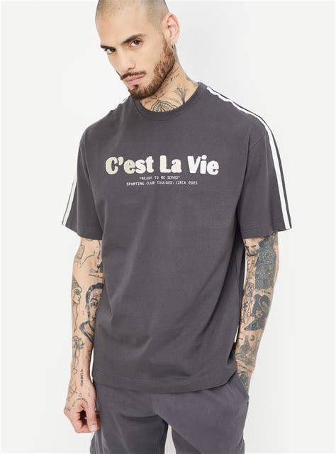 Buy Men Chenile Embroidered Oversized Athleisure T-shirt Online at just ...