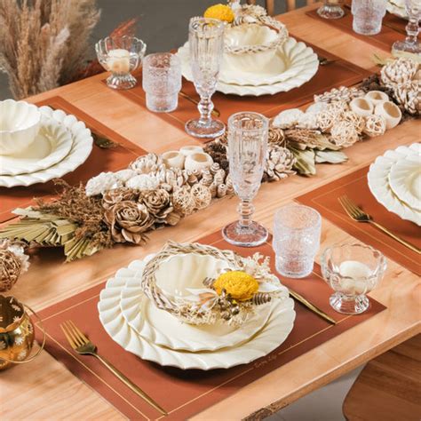 22 Piece Luxury Dinner Set in Cream Color For 6 Online | Nestasia