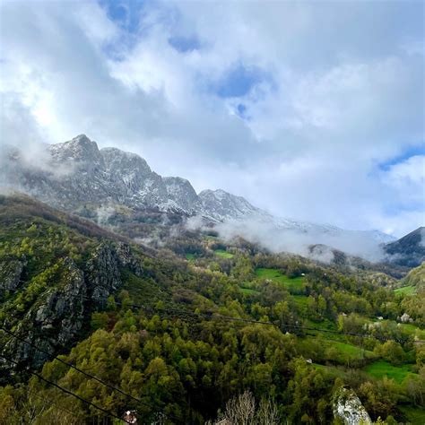 HOSTERIA DEL HUERNA (Pola de Lena) - Inn Reviews & Photos - Tripadvisor