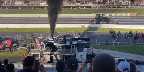 Diesel Engine Exploded 的图像结果