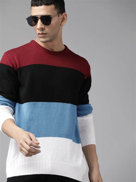The Roadster Lifestyle Co. Men Maroon & Blue Acrylic Colourblocked ...